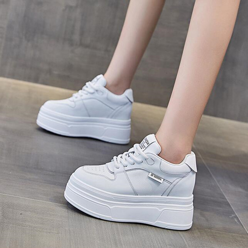 Running Shoes Women - Sepatu Kasual Wanita Platform Musim Panas
