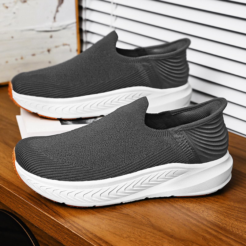Running Shoes Men - Sepatu Lari Jaring Fashion Kasual Sneakers