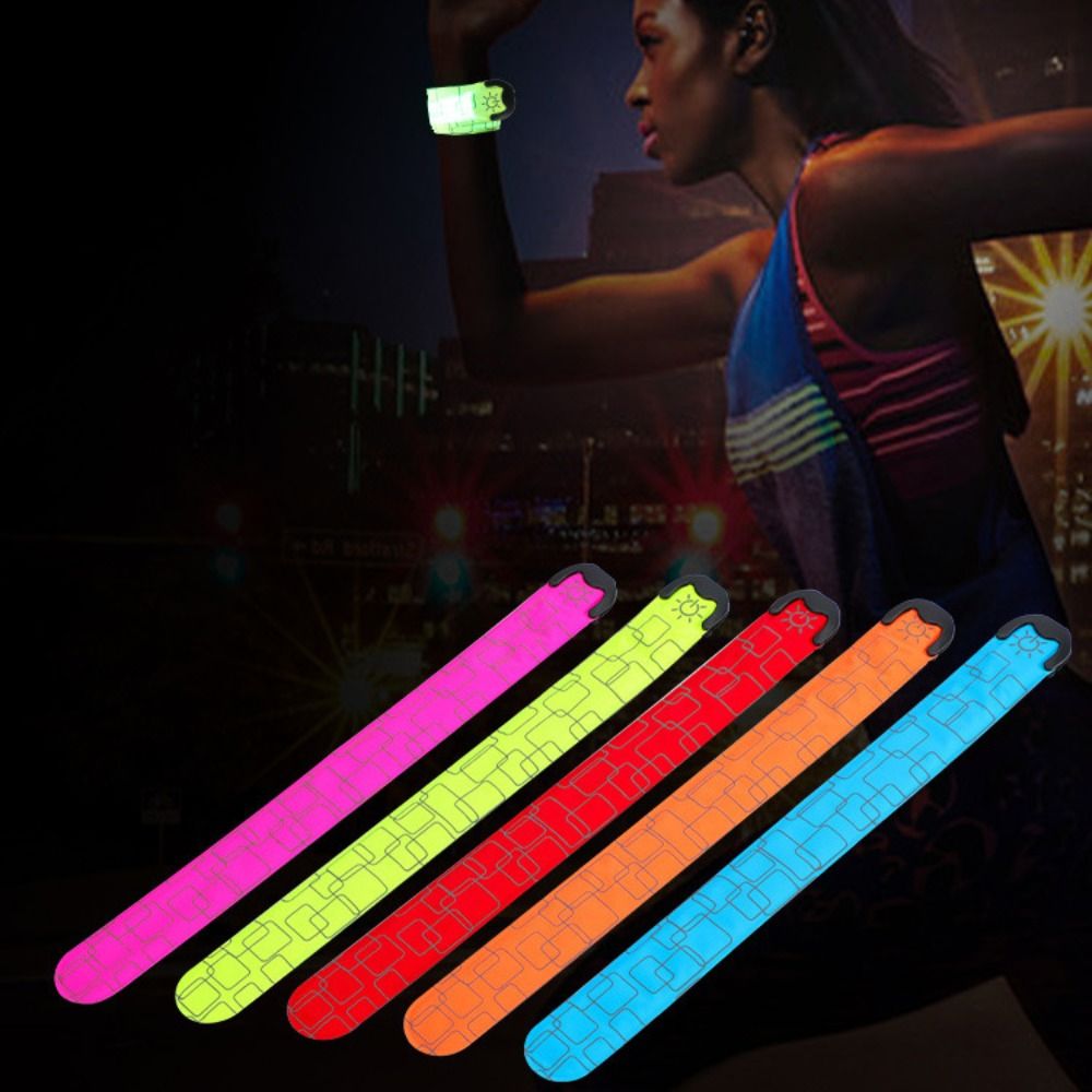 Lengan Lari Malam dengan Bater - Running Visibility Gear ulasan dan harga