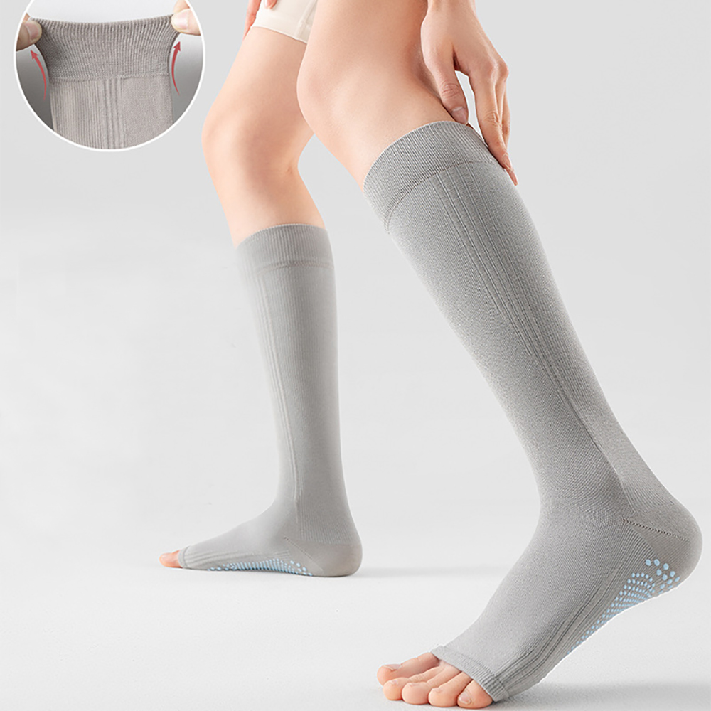 Kaus Kaki Yoga Profesional den - Sports Socks ulasan dan harga