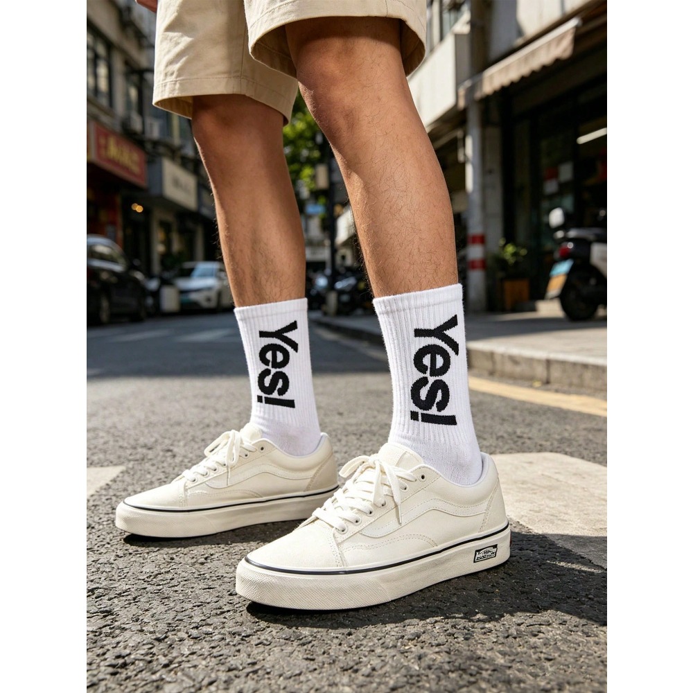 1/4 Pasang Kaus Kaki Bermotif  - Sports Socks ulasan dan harga